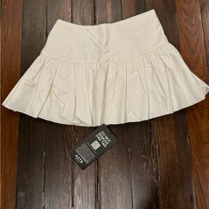 NWT ASTR the Label Jenika Mini Skirt in Off White, Size S